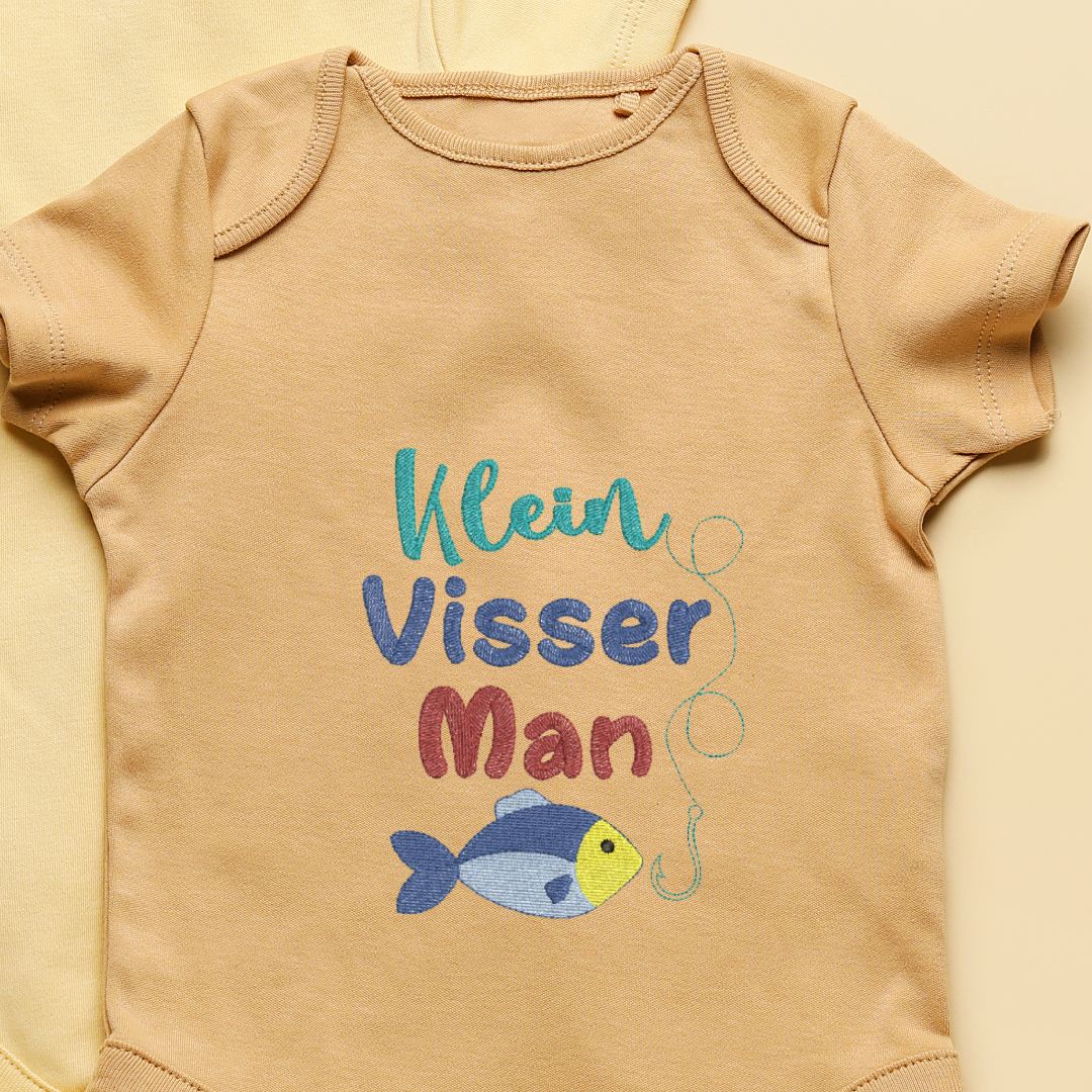 This is an image of a machine embroidery design featuring an Afrikaans Quote "Klein Visserman" for little boys and babies. This Afrikaans quote is embellished with a little colorful fish and a fishhook on a fishing line.