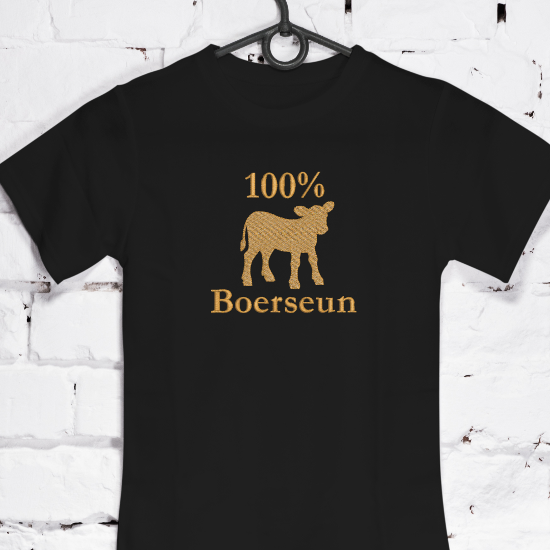 This is an image of a machine embroidery design featuring a baby cow with a 100% Boerseun Afrikaans quote. This 100% Boerseun machine embroidery design is perfect for embroidery on t-shirts for boys and men.